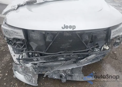 2018 Jeep Grand Cherokee Srt из США, поврежденный, VIN 1C4RJFDJXJC431889